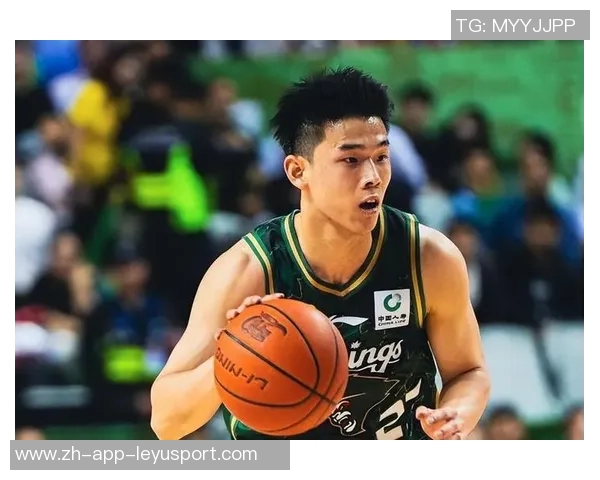 杨瀚森邀请林葳共进火锅期待休息或圣诞节的美好时光 杨瀚森邀请林葳共进火锅期待休息或圣诞节的美好时光