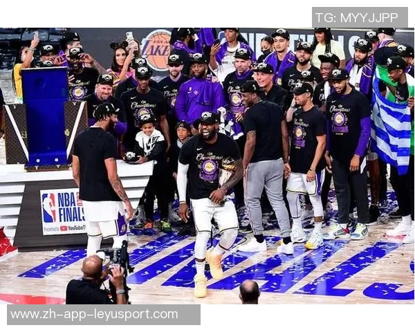 湖人园区夺冠争议不断香波特回应展现职业精神的真正意义 湖人园区夺冠争议不断香波特回应展现职业精神的真正意义